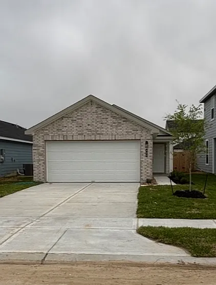 822 Stoney Point Ln — Photo 1