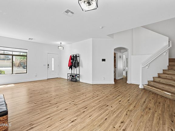 4th image of 19600 N TOYA Street