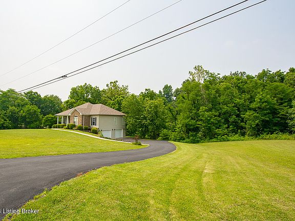 4th image of 1014 Griffin Dr