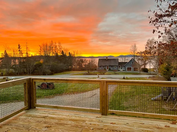 961 & 967 Newbury Neck Road, Surry, ME 04684