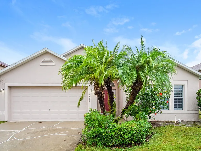 2338 Andrews Valley Dr — Photo 1