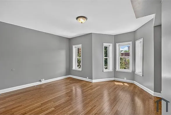 1 bed, $2,000 — Photo 3