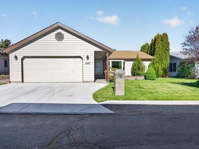 2273 NE Wintergreen Dr, Bend, OR, 97701