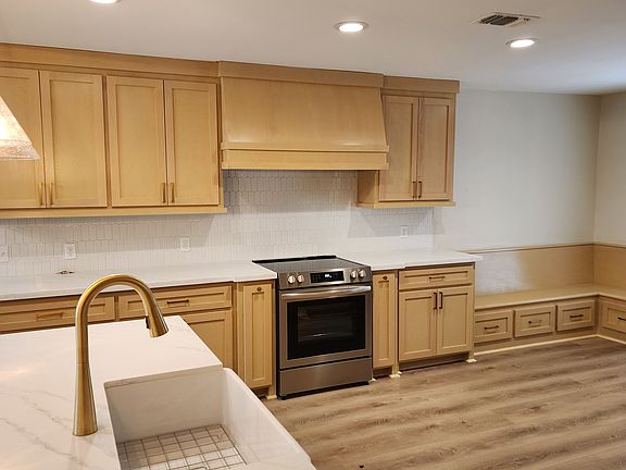 New oven, Banquette Seating