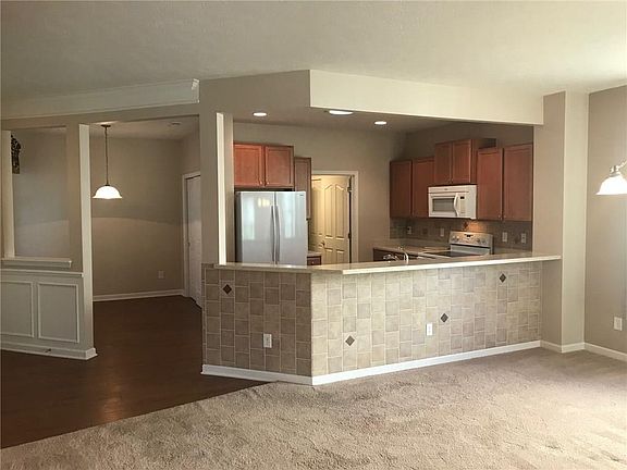 5th image of 12811 Bardolino Dr