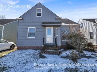 3794 Salisbury Rd, South Euclid, OH 44121