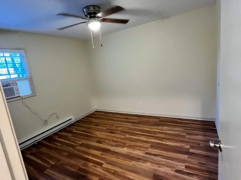 1020 Fisher St #B — Photo 7