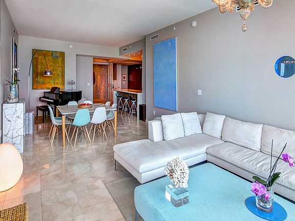 2nd image of 100 S Pointe Dr APT 607