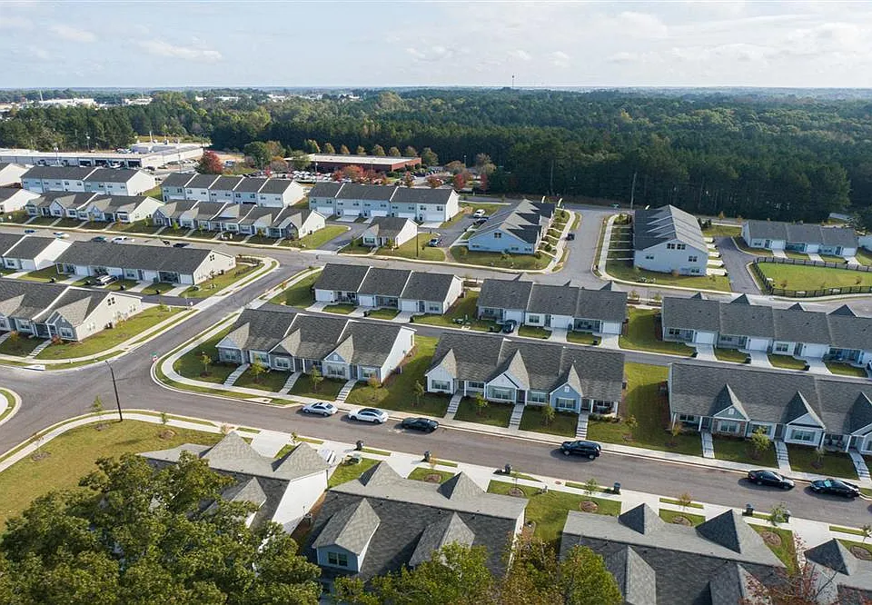 Aerial view of the Cottage at Ridge Pointe Community