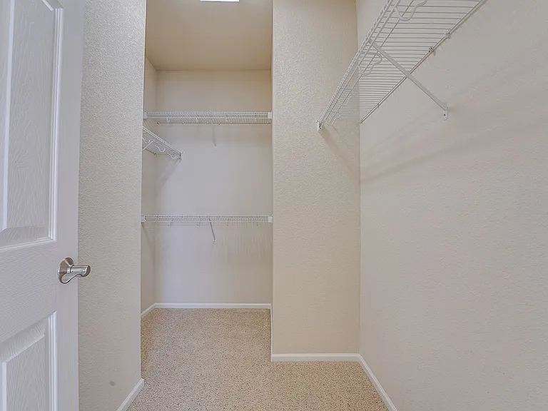 3914 Galileo Dr #B — Photo 25