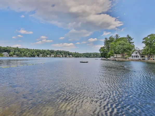 4 Cross St, Windham, NH 03087