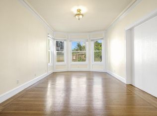 581 14th Ave #8D, San Francisco, CA 94118