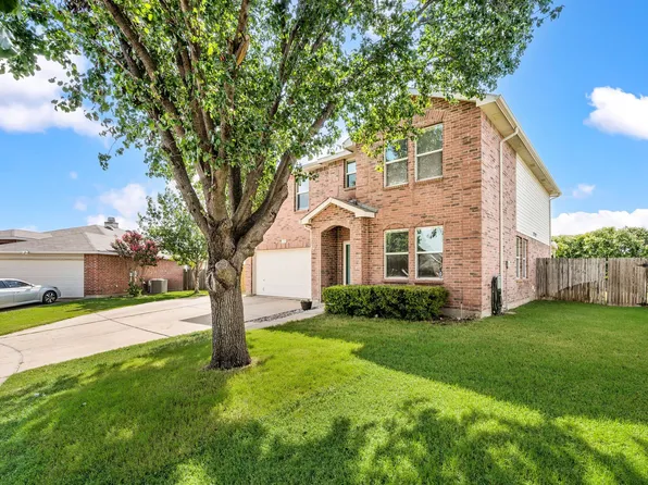 5120 Blue Quartz Rd, Fort Worth, TX 76179
