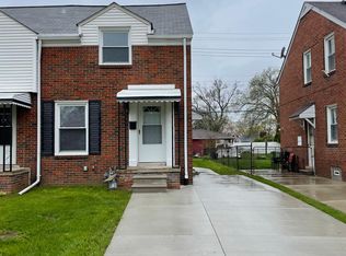 1824 15th St, Wyandotte, MI 48192