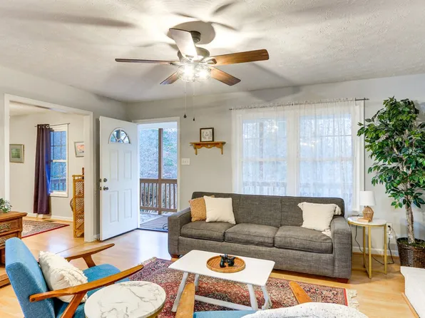 443 Arrowhead Rd Front Id1385599p, Front Royal, VA 22630