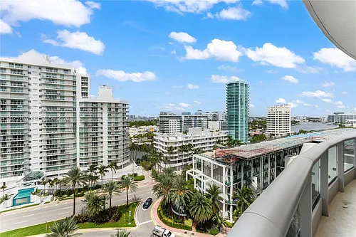 5959 Collins Ave #1201 Photo 1