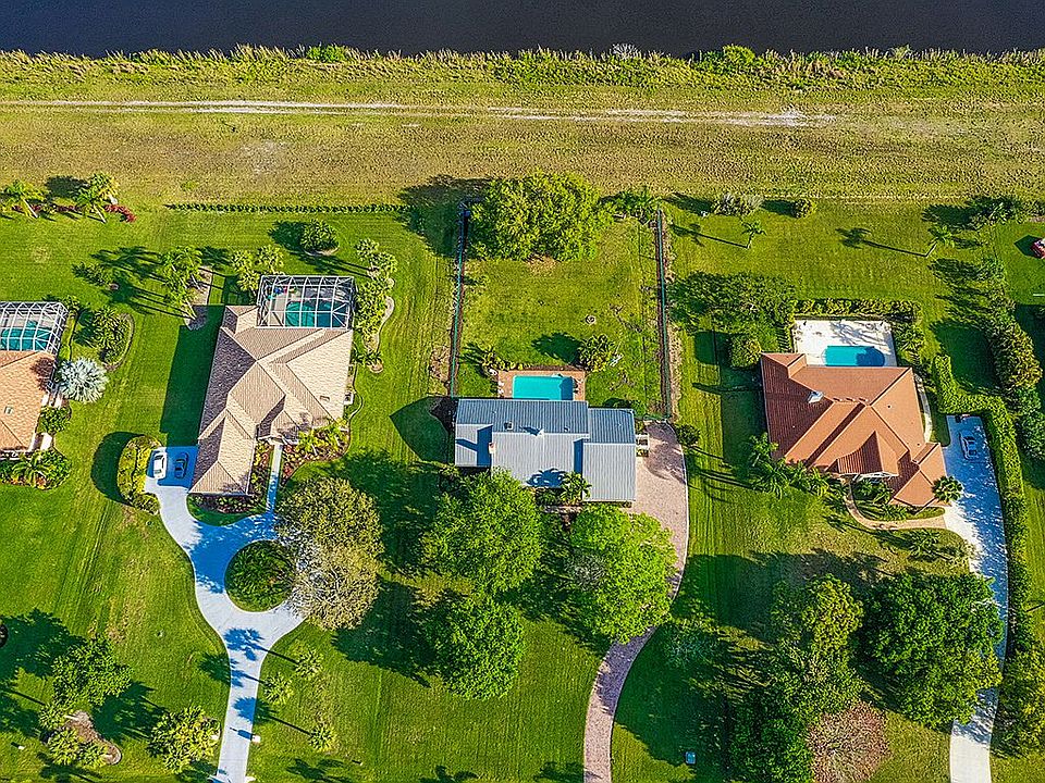 1st image of 5151 SW Bimini Cir N