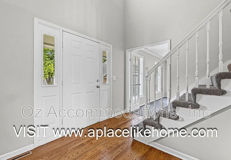 11626 Woodward St — Photo 4
