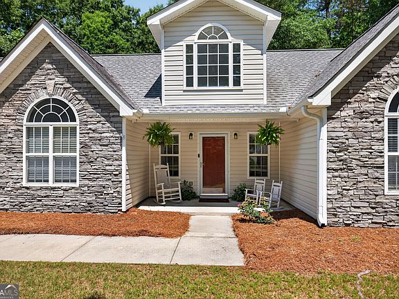 2nd image of 6020 Fieldwood Ln
