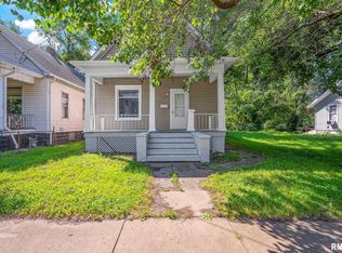 1302 W John H Gwynn Jr Ave, Peoria, IL 61605