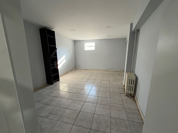 4th image of 10-12 Randolph Ave #1A