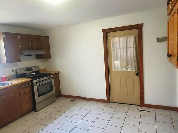 4th image of 1717 6th Ave N