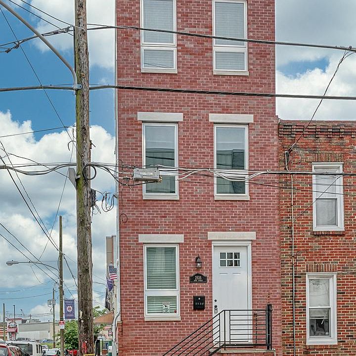 1st image of 2535 Gaul St