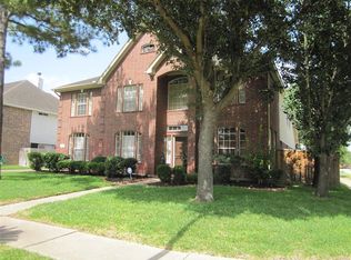 9402 Cross Plains Ct, Houston, TX 77095