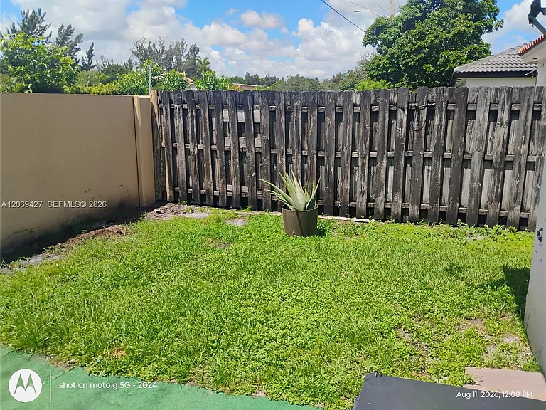 6766 NW 69th Ct — Photo 17