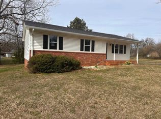 360 Sunset Dr, Pacolet, SC 29372