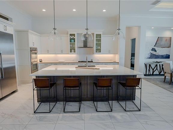 2nd image of 6090 Plana Cays DR