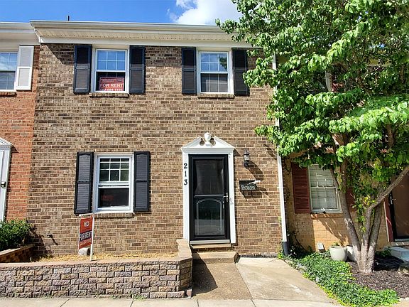 2nd image of 213 Olde Greenwich Dr