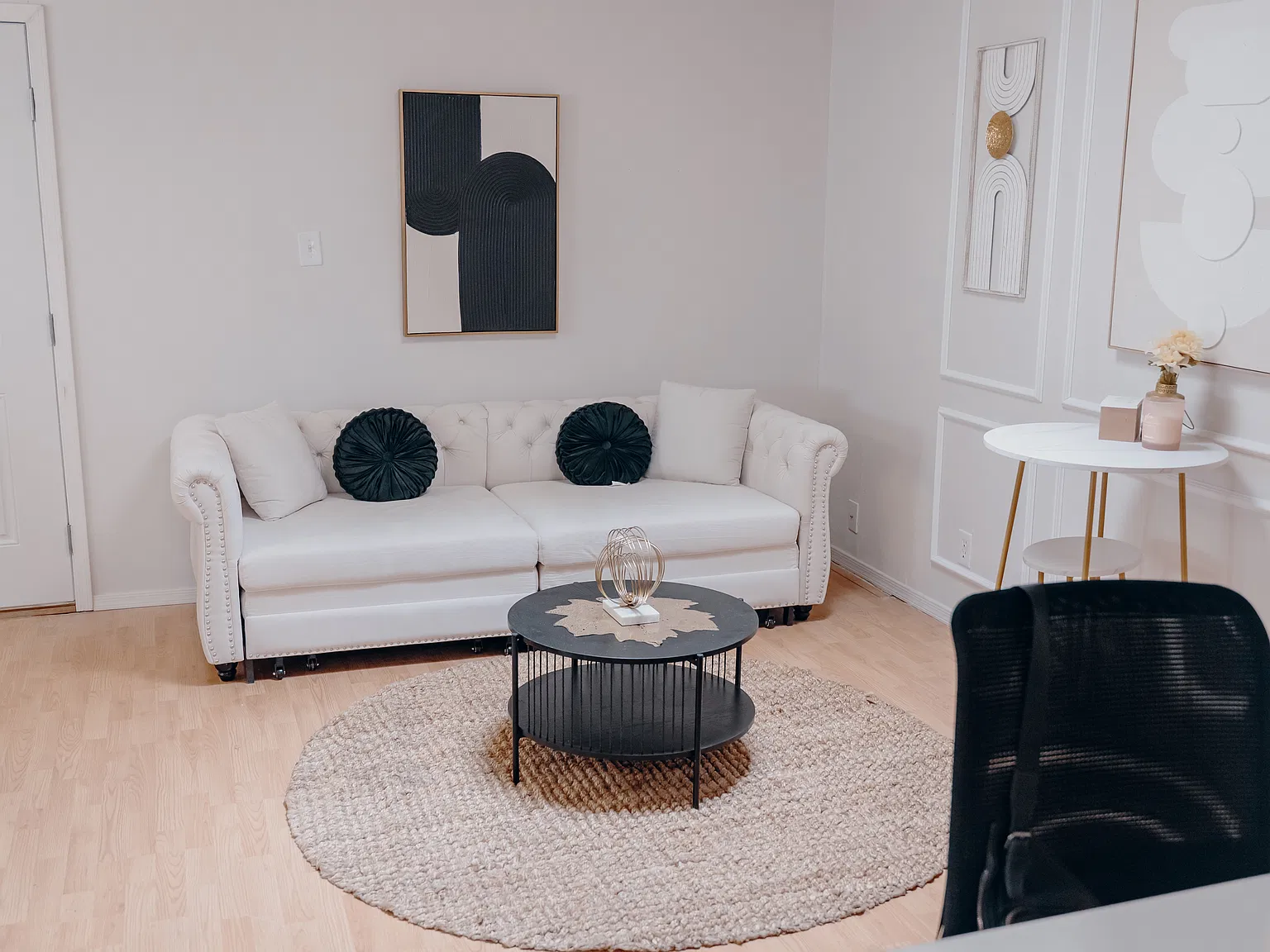 1 bed, 900 sqft, $1,900 — Photo 4