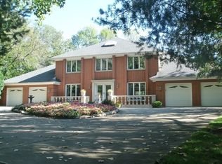 2383 Shady Ln, Highland Park, IL 60035