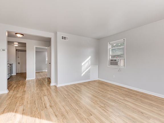 4th image of 508 Brandywine St SE APT 2