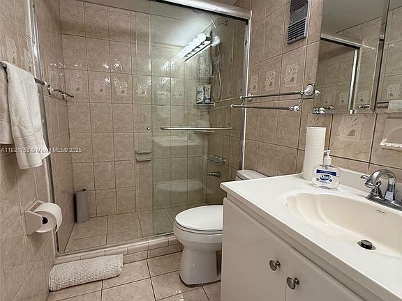 4th image of 6801 Indian Creek Dr APT 302