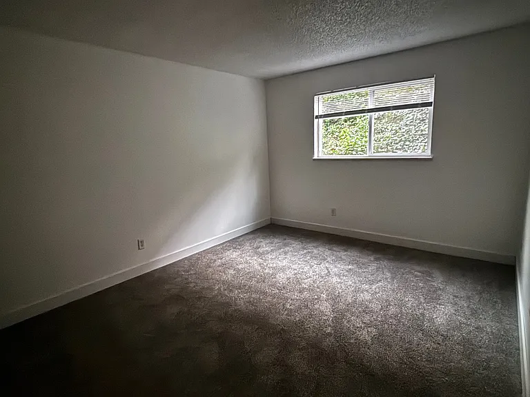 3559 SE Milwaukie Ave — Photo 3