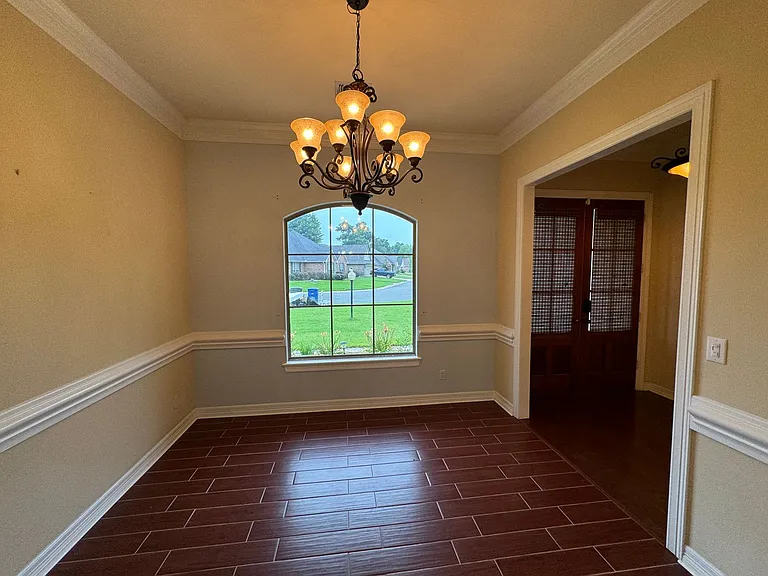 472 Grand Oaks Dr — Photo 8