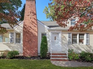 193 Locust Dr, Cranford, NJ