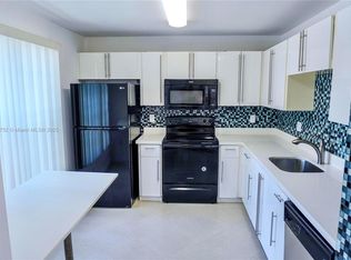 805 NW 108th Ter #7L5, Hollywood, FL 33026