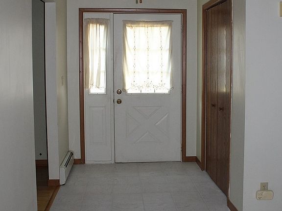 3rd image of 25 Schrempp Ln
