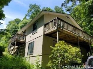 3153 Double Island Rd, Green Mountain, NC 28740