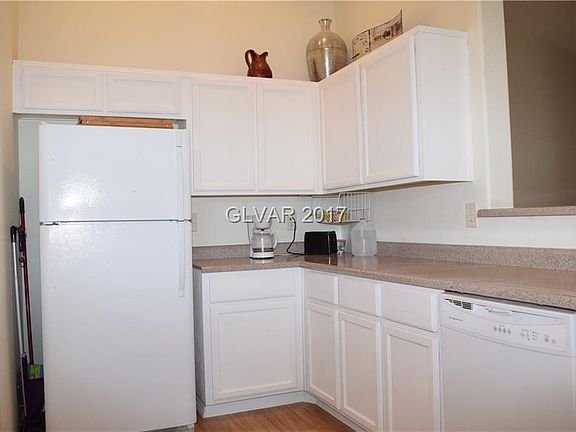 5th image of 86 Day Trade St Unit 1