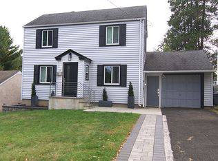 12 Nutwold Ave, West Orange, NJ 07052