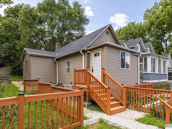 2nd image of 5030 S 18th St
