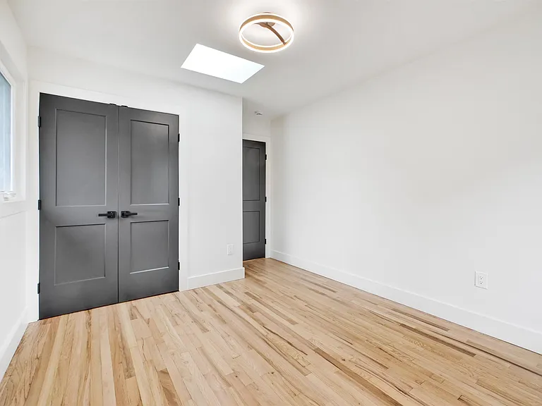 7809 Broadway #2 — Photo 8