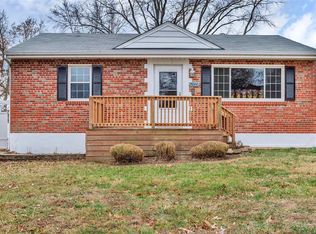 7000 Eichelberger Dr, Saint Louis, MO 63123