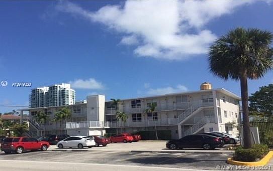 1st image of 7917 West Dr #8