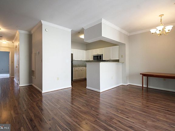4th image of 12905 Alton Sq APT 301