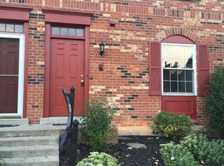 8 Tidewater Trl, Batavia, OH 45103